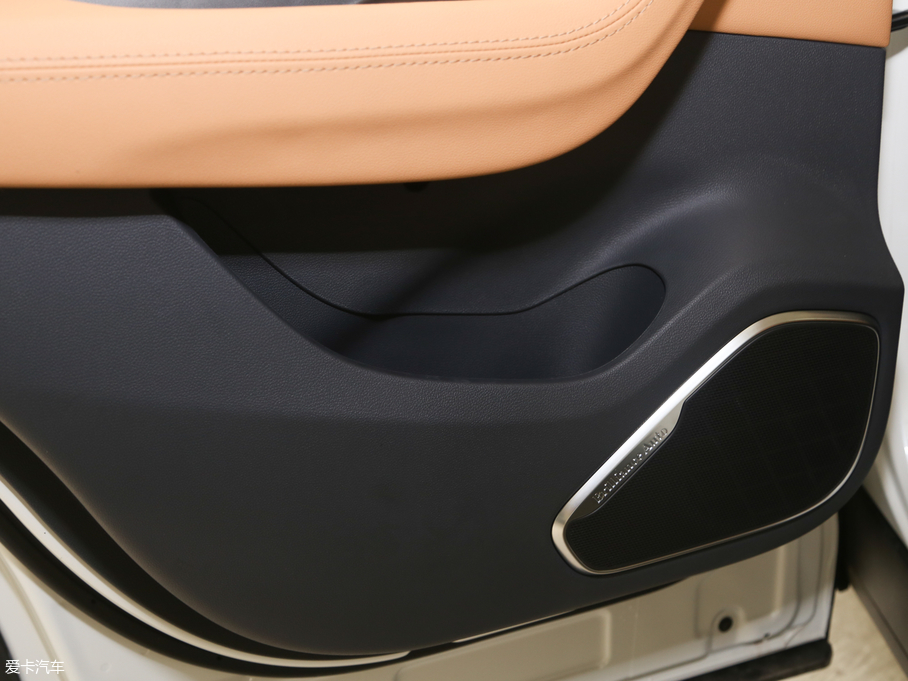 2018AV7 280T ԄŞ 5 V