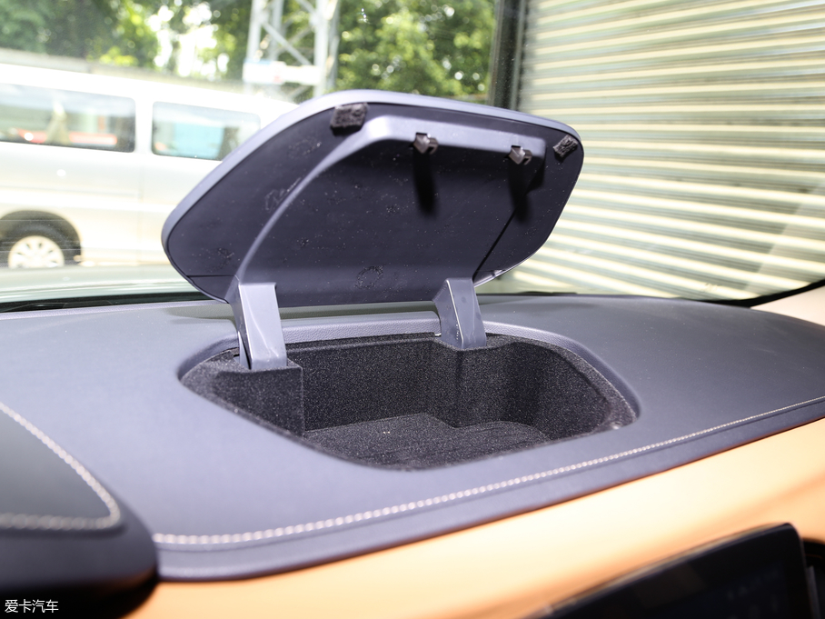 2018AV7 280T ԄŞ 5 V