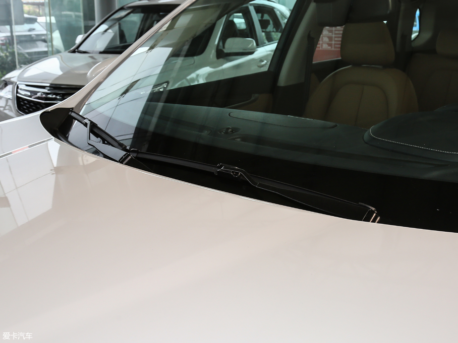 2018AV7 280T ԄӺA 5 V