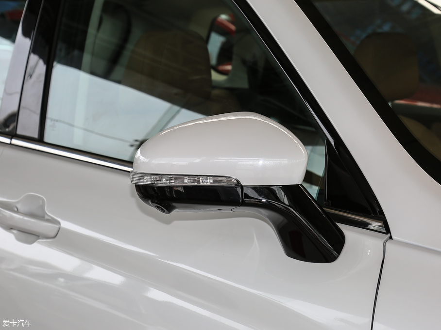 2018AV7 280T ԄӺA 5 V