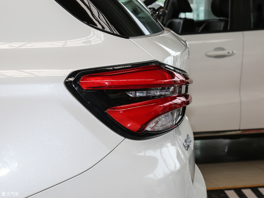 2018AV7 280T Ԅ(dng)A 5 (gu)V