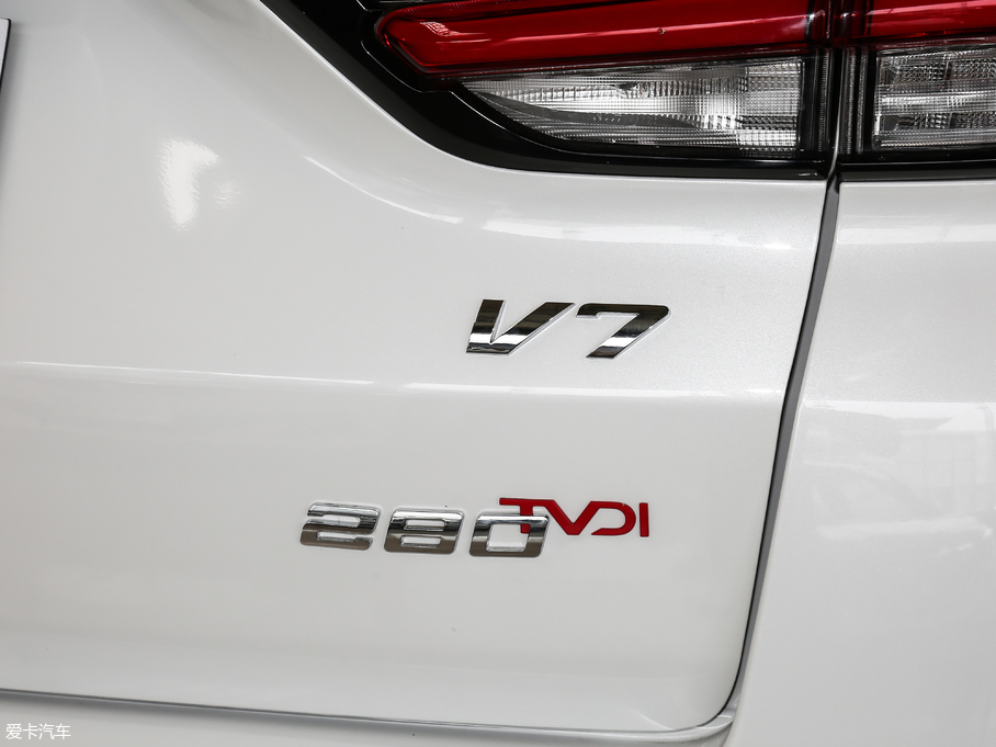 2018AV7 280T ԄӺA 5 V