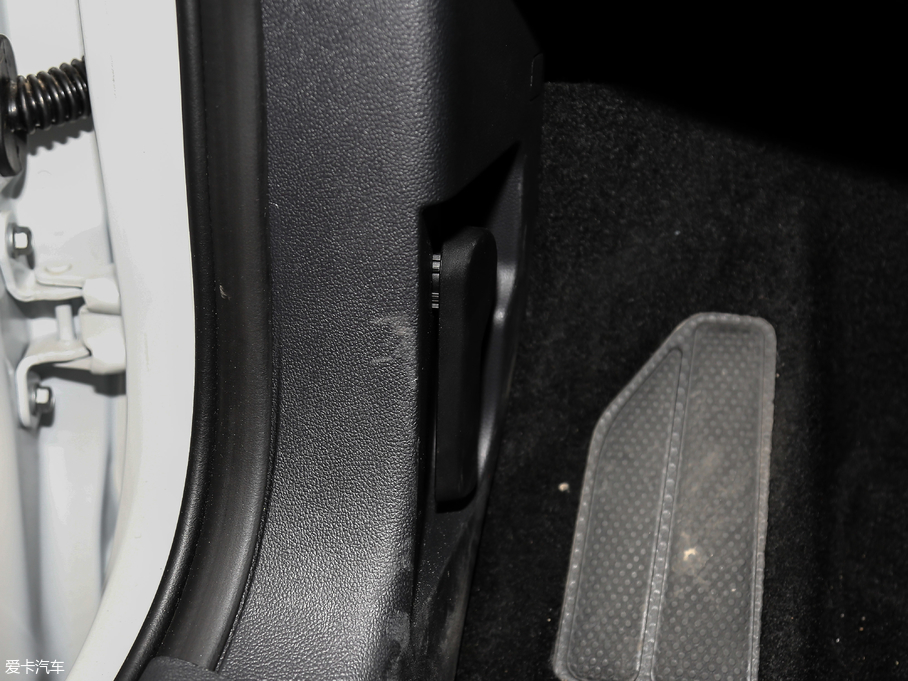 2018AV7 280T ԄӺA 5 V