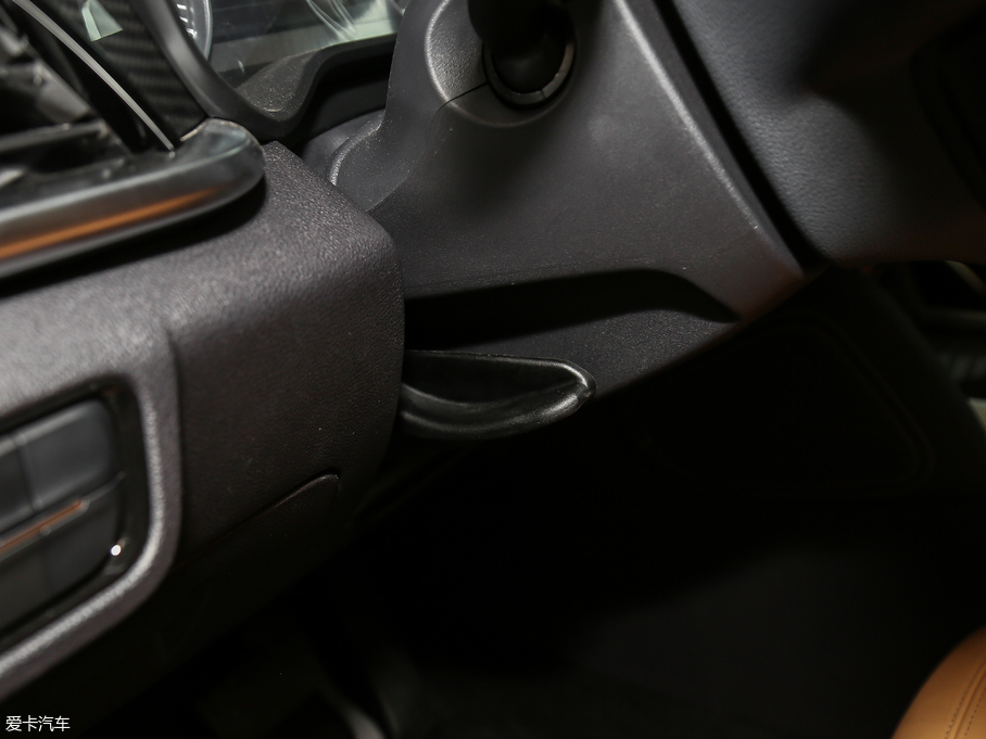 2018AV7 280T ԄӺA 5 V