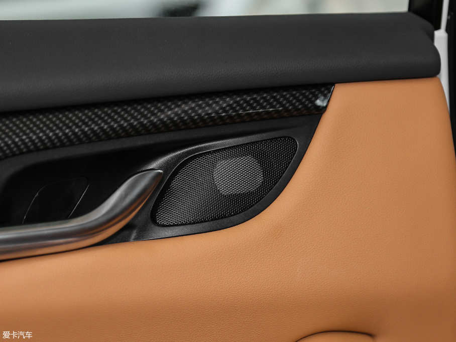 2018AV7 280T ԄӺA 5 V