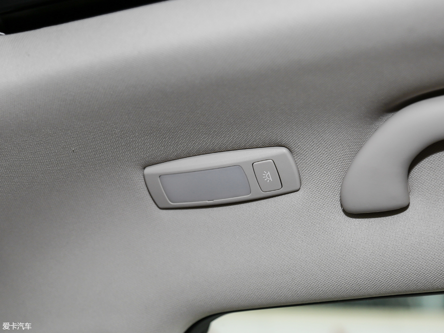 2018AV7 280T ԄӺA 5 V