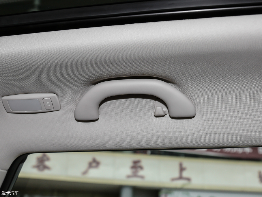 2018AV7 280T ԄӺA 5 V