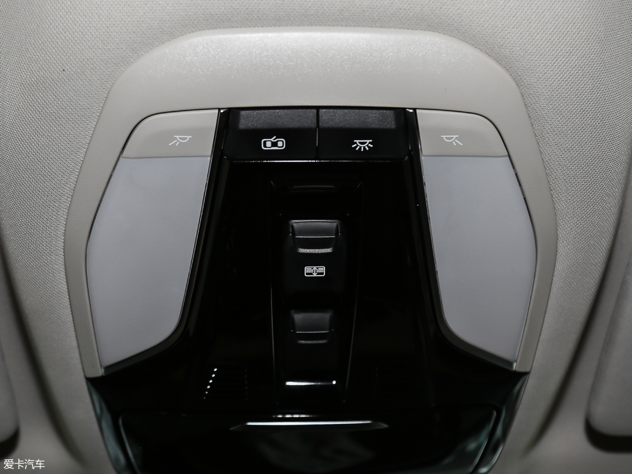 2018AV7 280T ԄӺA 5 V