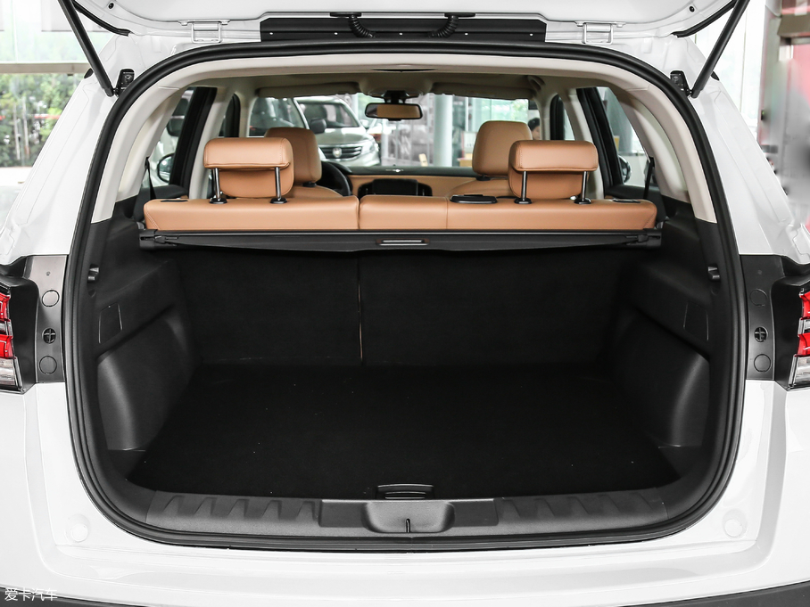 2018AV7 280T ԄӺA 5 V