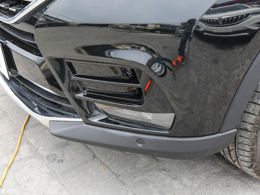 2018AV7 280T ԄF 5 V