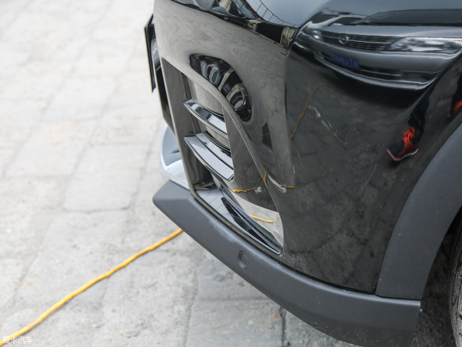 2018AV7 280T ԄF 5 V