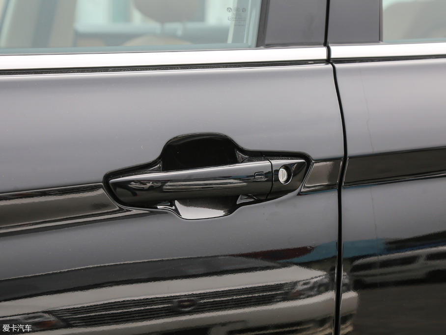 2018AV7 280T ԄF 5 V