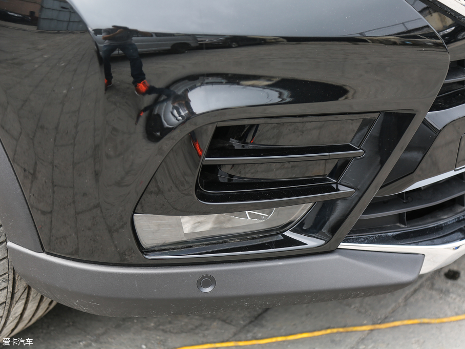 2018AV7 280T ԄF 5 V