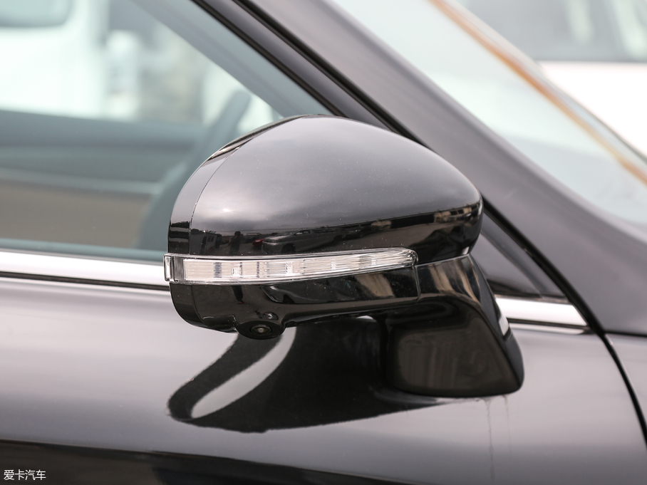 2018AV7 280T Ԅ(dng)F 5 (gu)V