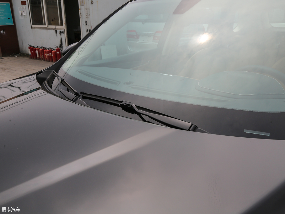 2018AV7 280T ԄF 5 V