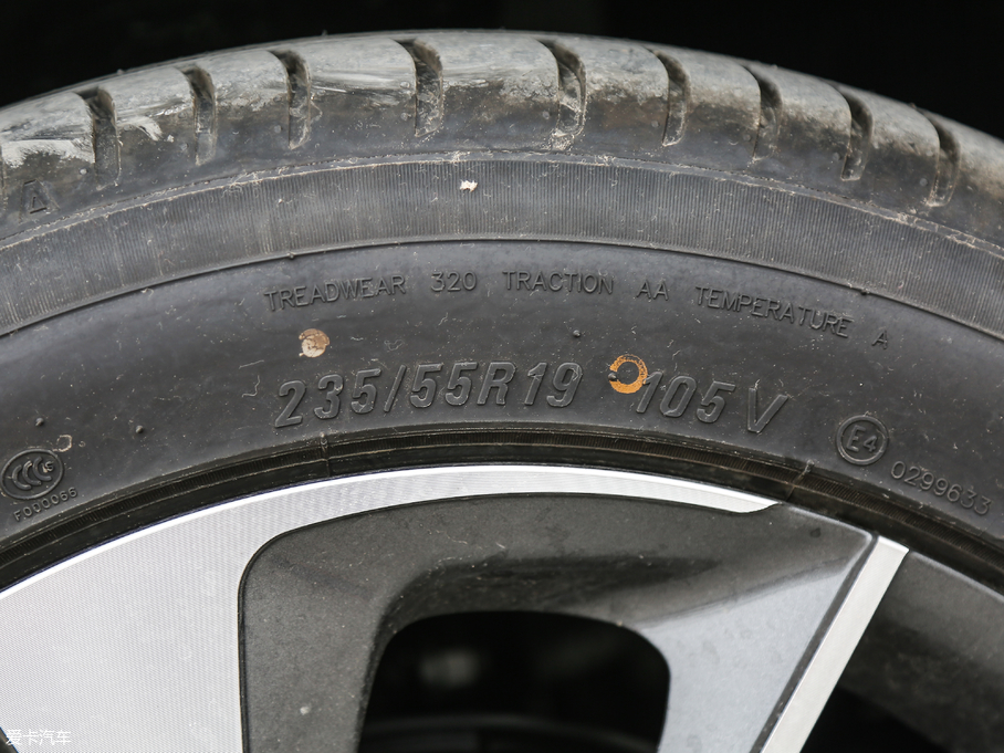 2018AV7 280T ԄF 5 V