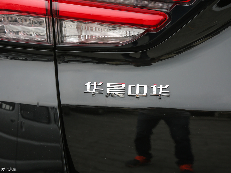 2018AV7 280T ԄF 5 V