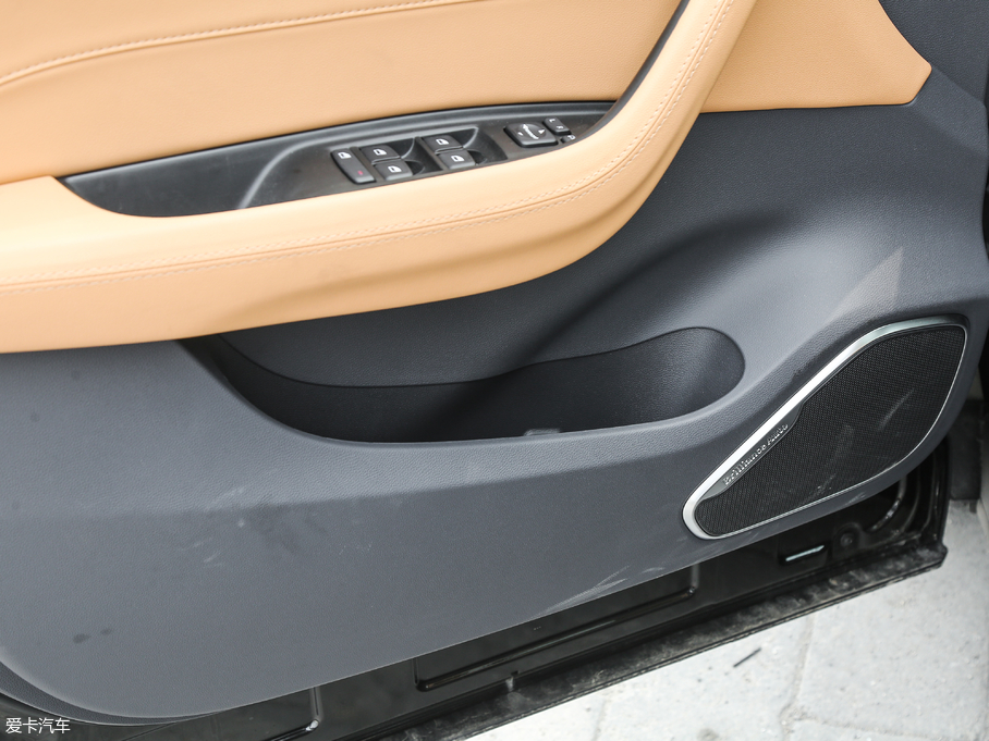 2018AV7 280T ԄF 5 V