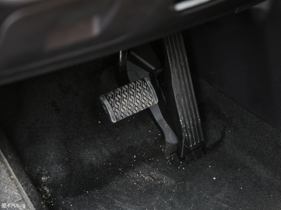 2018AV7 280T ԄF 5 V