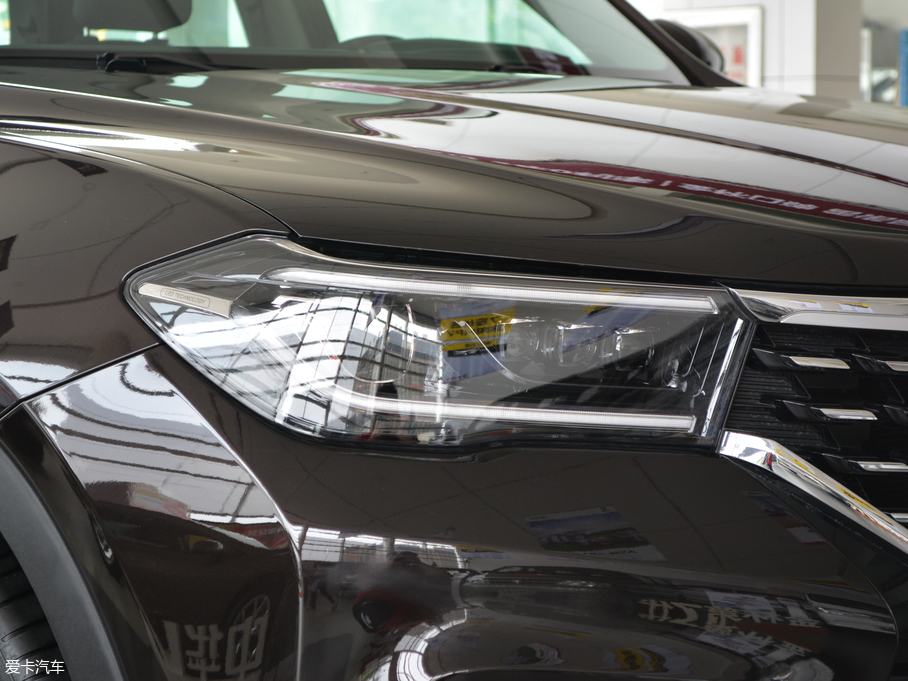 2018AV7 280T ԄF 5 V