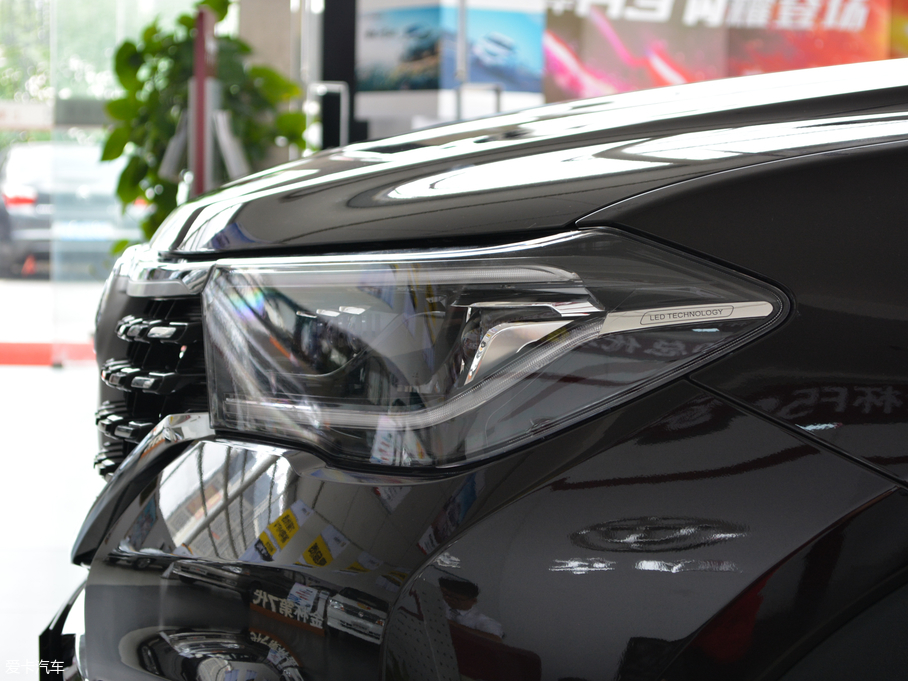 2018AV7 280T ԄF 5 V