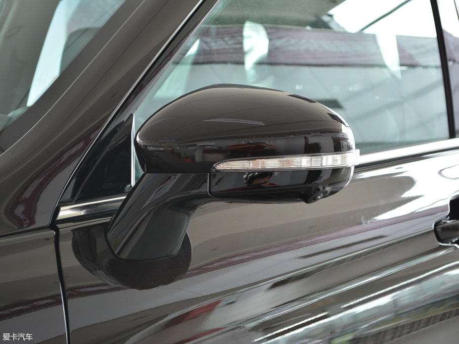 2018AV7 280T ԄF 5 V