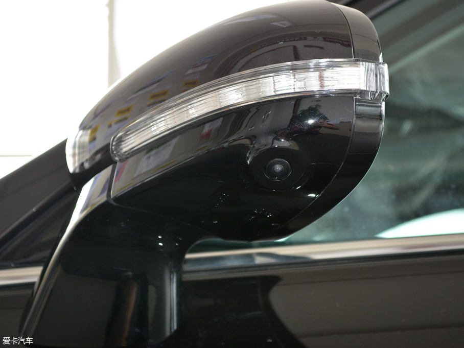 2018AV7 280T ԄF 5 V