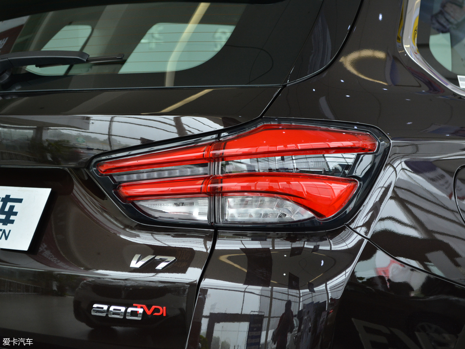 2018AV7 280T ԄF 5 V