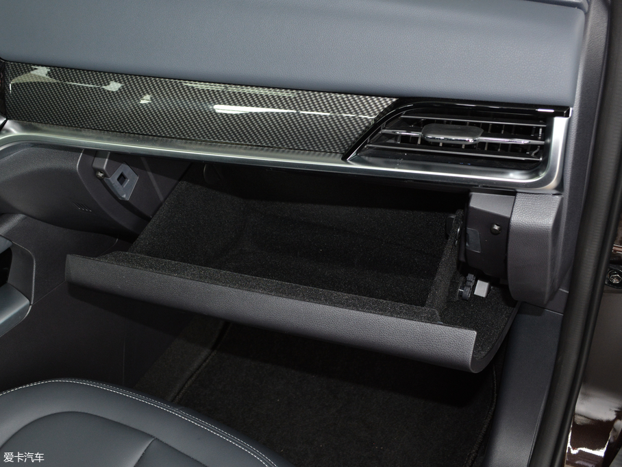 2018AV7 280T ԄF 5 V