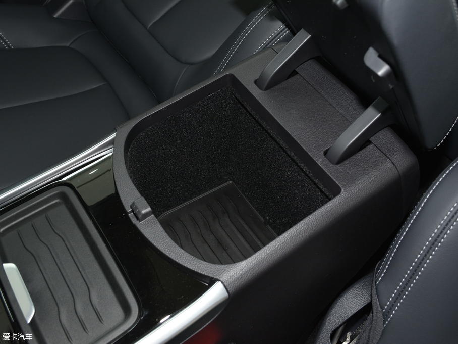 2018AV7 280T ԄF 5 V