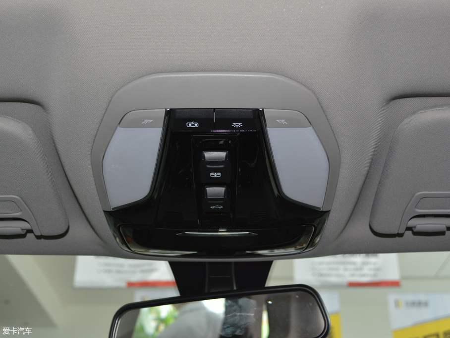 2018AV7 280T ԄF 5 V