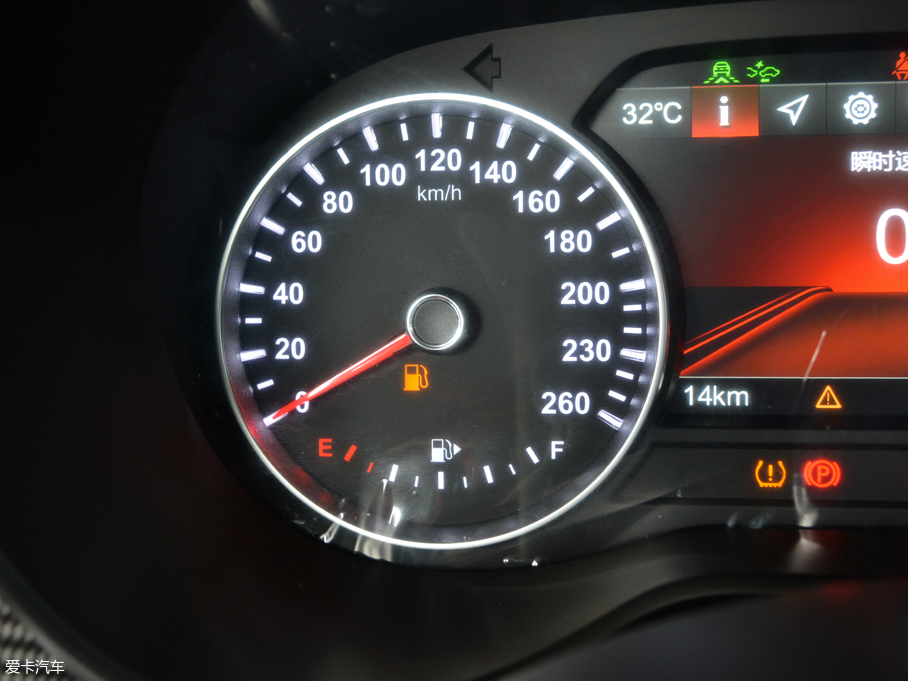 2018AV7 280T ԄF 5 V