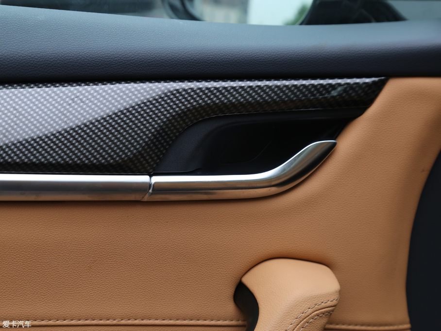 2018AV7 280T ԄӺA 5 V