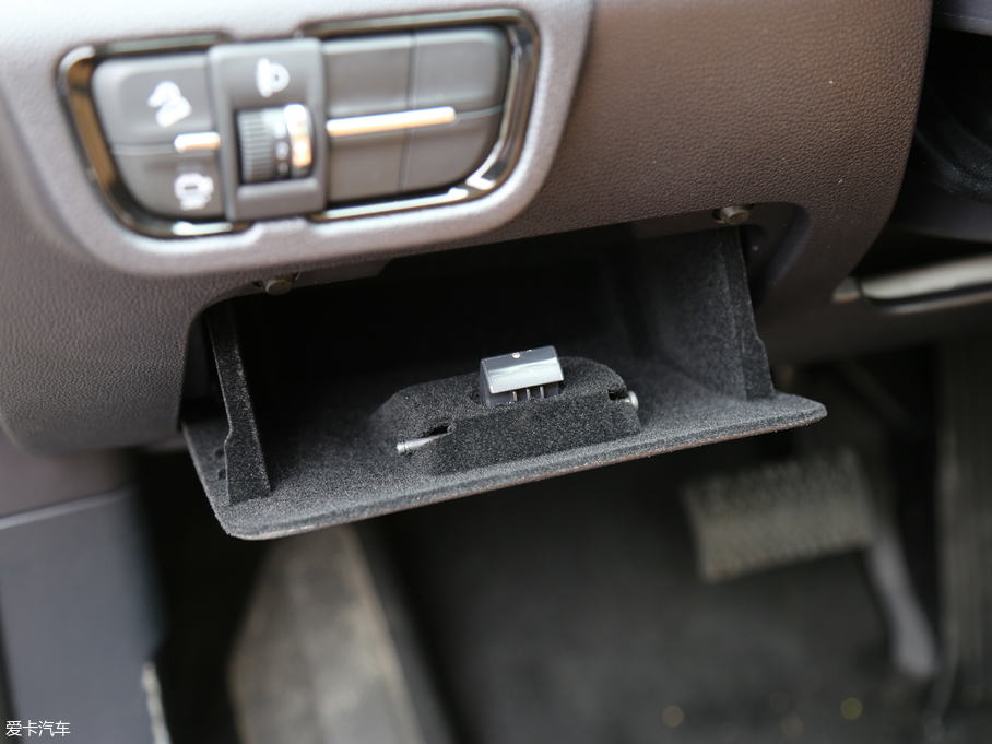 2018AV7 280T ԄӺA 5 V