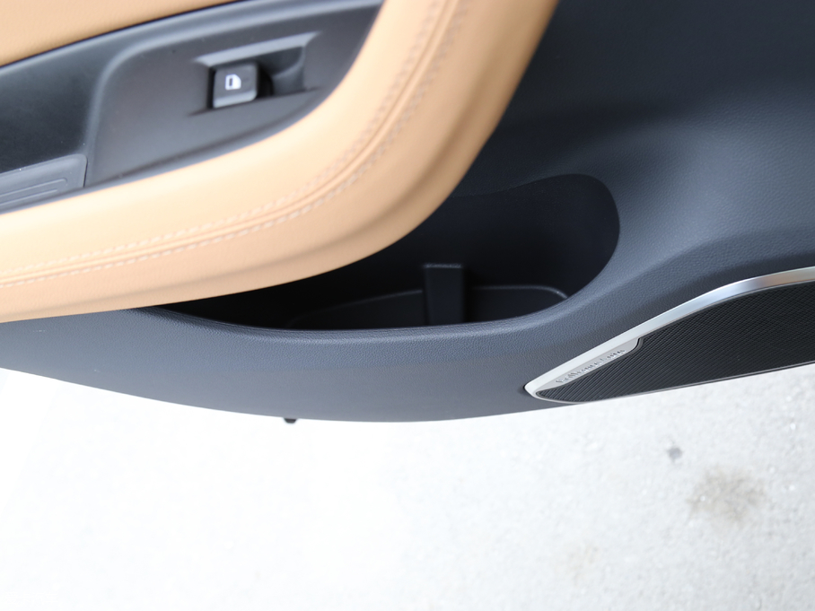 2018AV7 280T ԄӺA 5 V