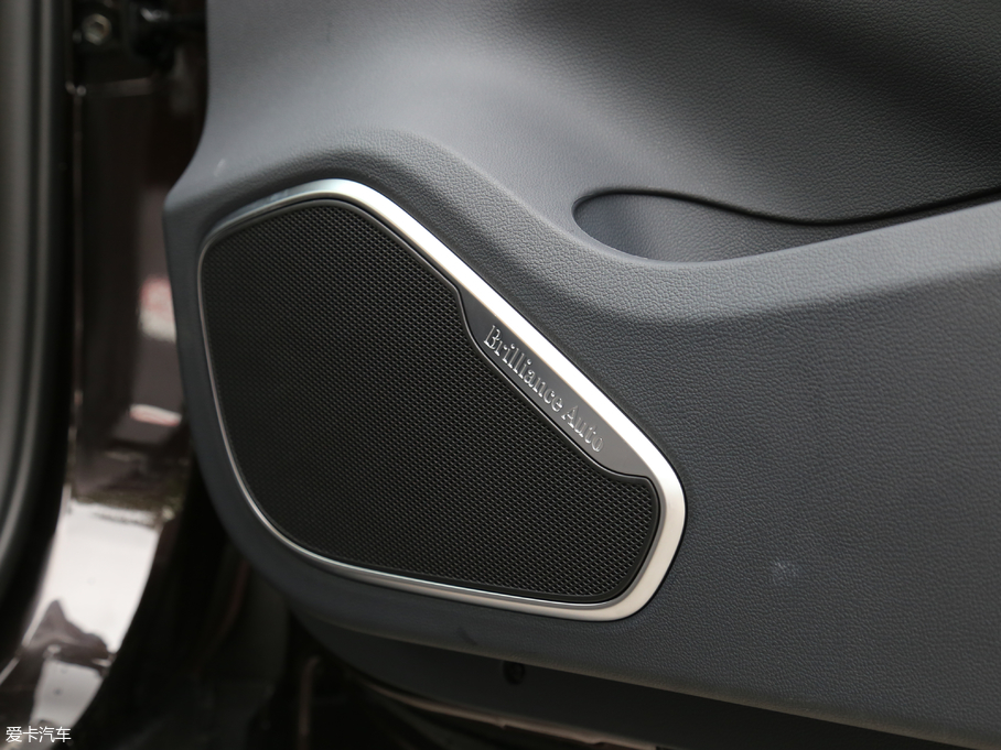 2018AV7 280T ԄӺA 5 V