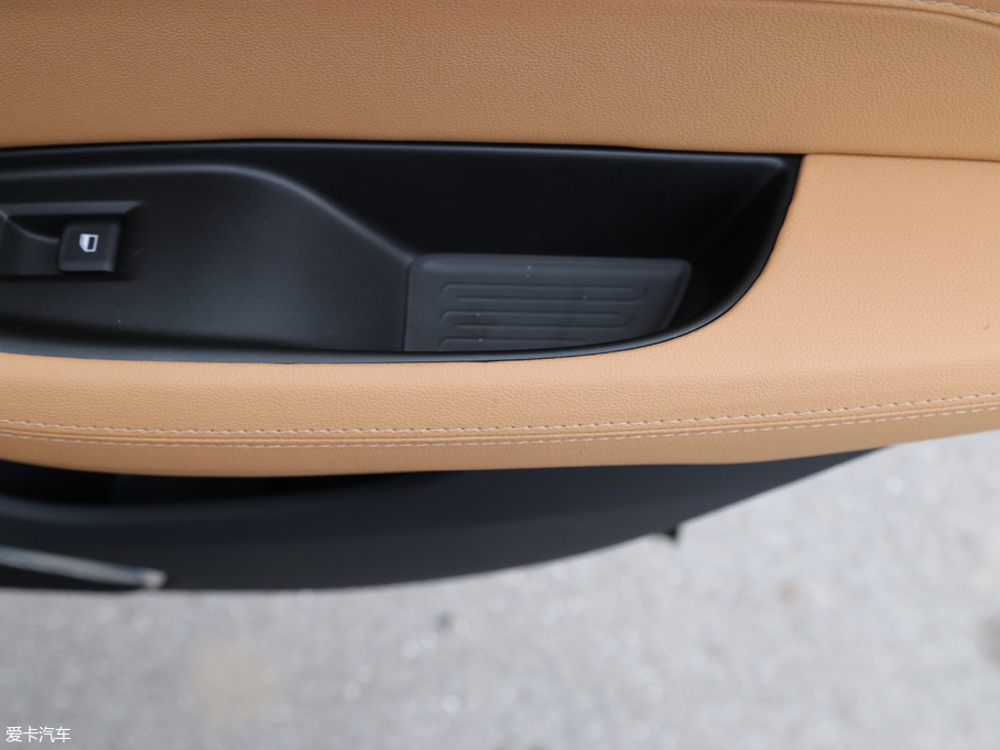 2018AV7 280T ԄӺA 5 V