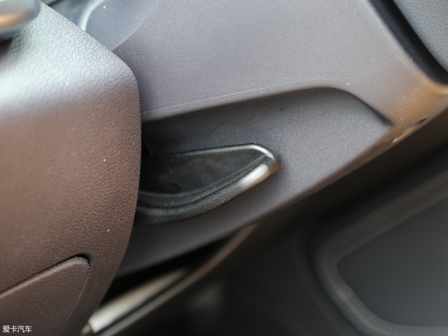 2018AV7 280T ԄӺA 5 V