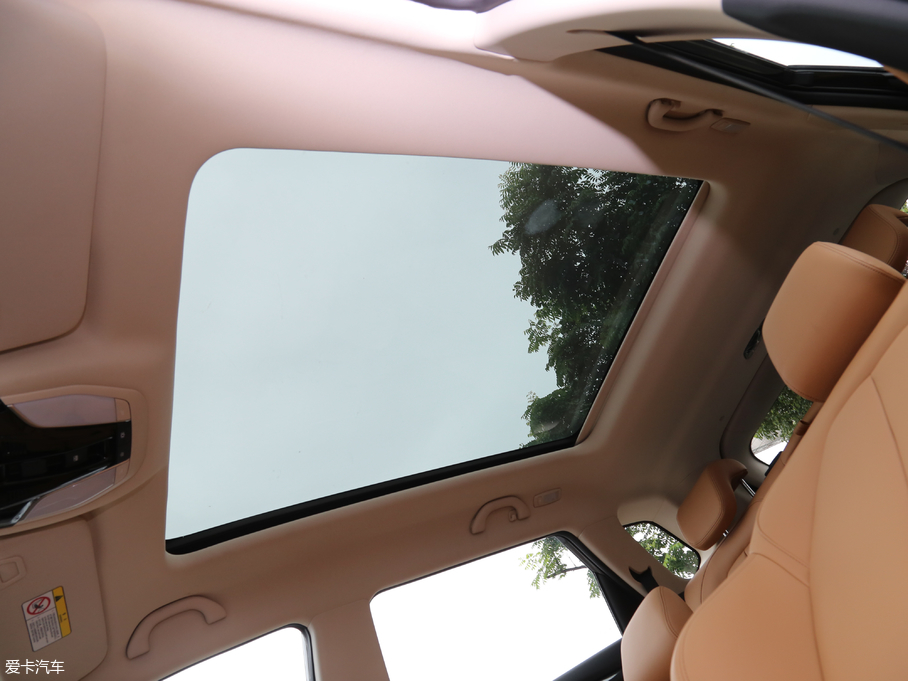 2018AV7 280T ԄӺA 5 V