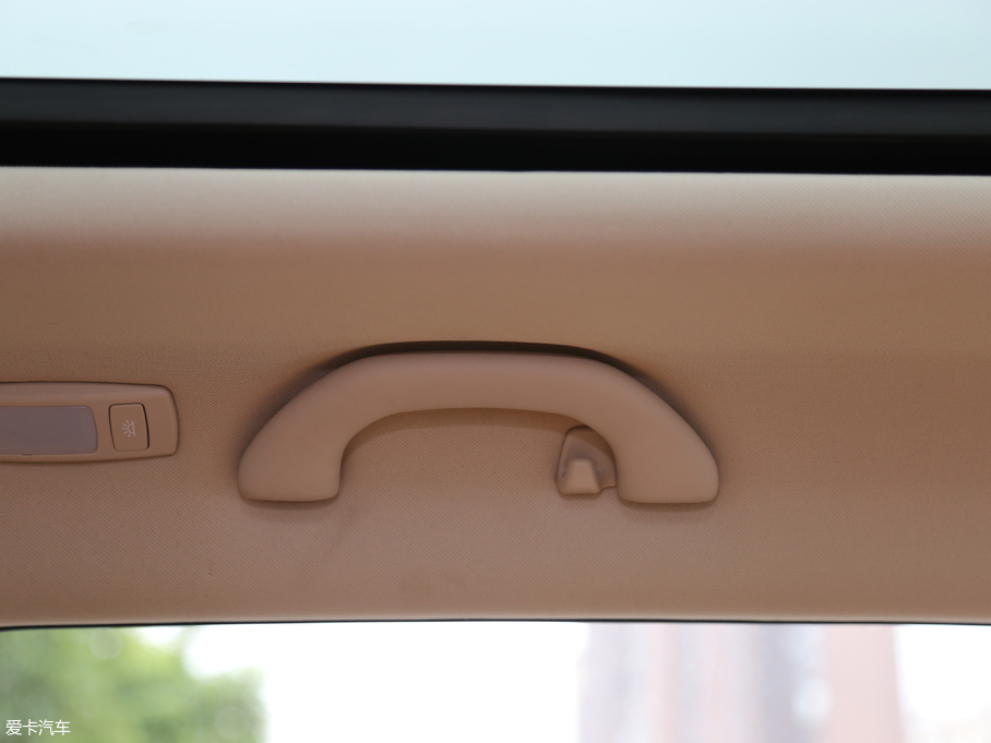 2018AV7 280T ԄӺA 5 V