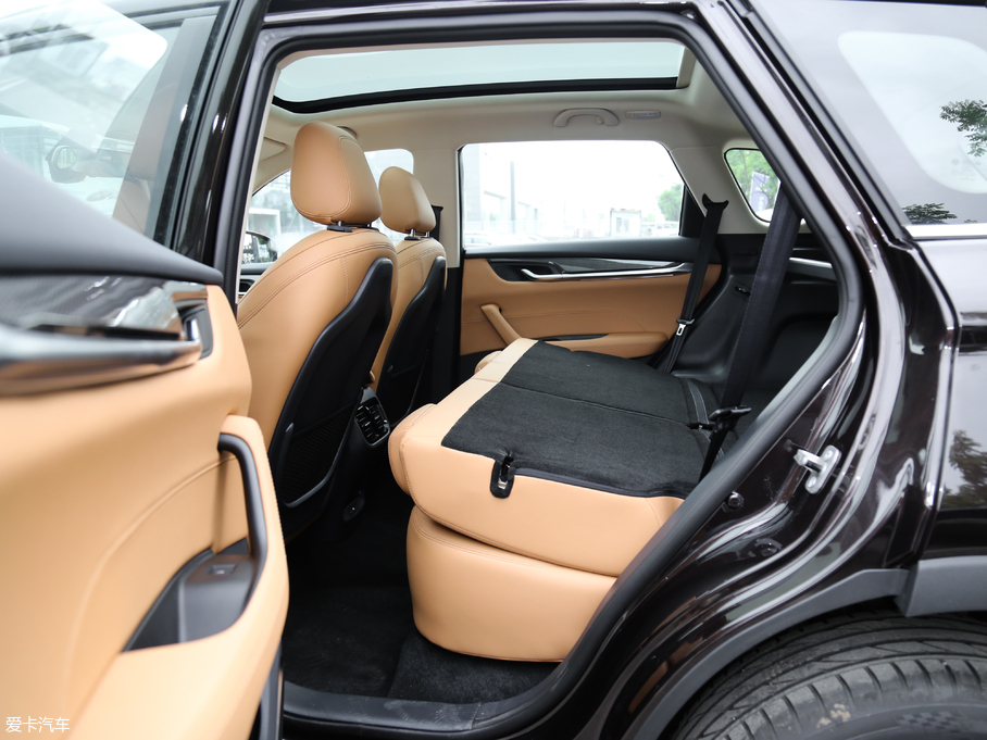 2018AV7 280T Ԅ(dng)A 5 (gu)V