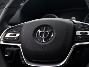 2018280T ԄŞ 5 V п؅^