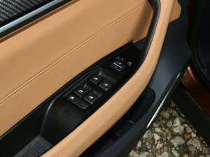 2018280T ԄŞ 5 V {܇ƅ^	