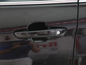 2018280T ԄŞ 7 V {T