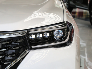 2018款280T 自动豪华型 5座 国V 大灯