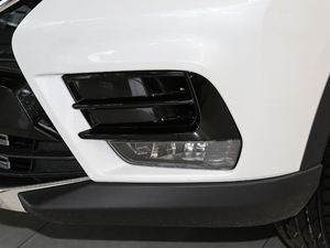 2018280T ԄӺA 5 V ^