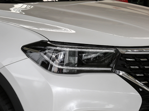 2018280T ԄӺA 5 V ^