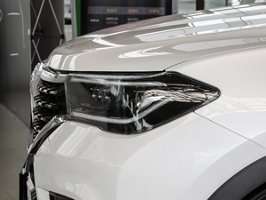 2018280T ԄӺA 5 V ^