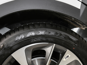 2018280T ԄӺA 5 V ݆̥Ʒ