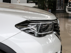 2018280T ԄӺA 5 V ^